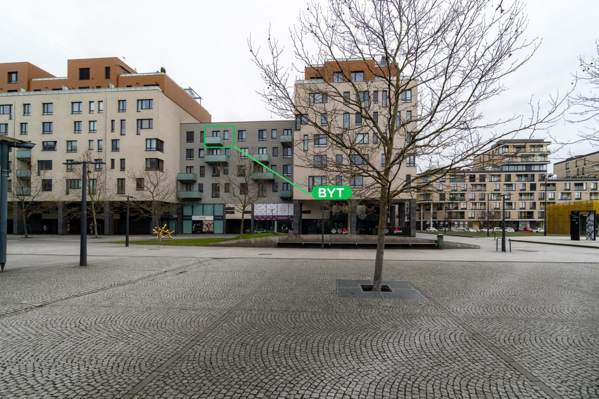 Bnb New Beautiful Apartment In The Center Of Ostrava With Option Garage Parking Екстериор снимка