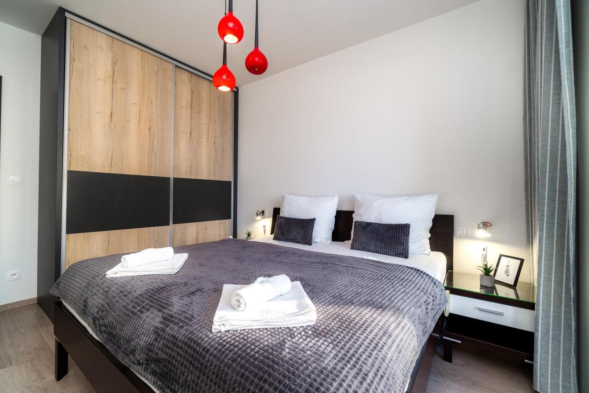 Bnb New Beautiful Apartment In The Center Of Ostrava With Option Garage Parking Екстериор снимка